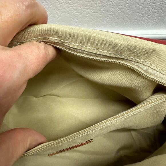 NWT, Hello 3 am Women’s Faux Fur & Faux Leather Burgundy Hand Bag or CrossBody - Picture 13 of 16